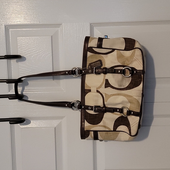 Coach Handbags - Coach Purse